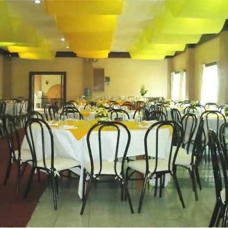 Sequoia Inn Davao Luaran gambar