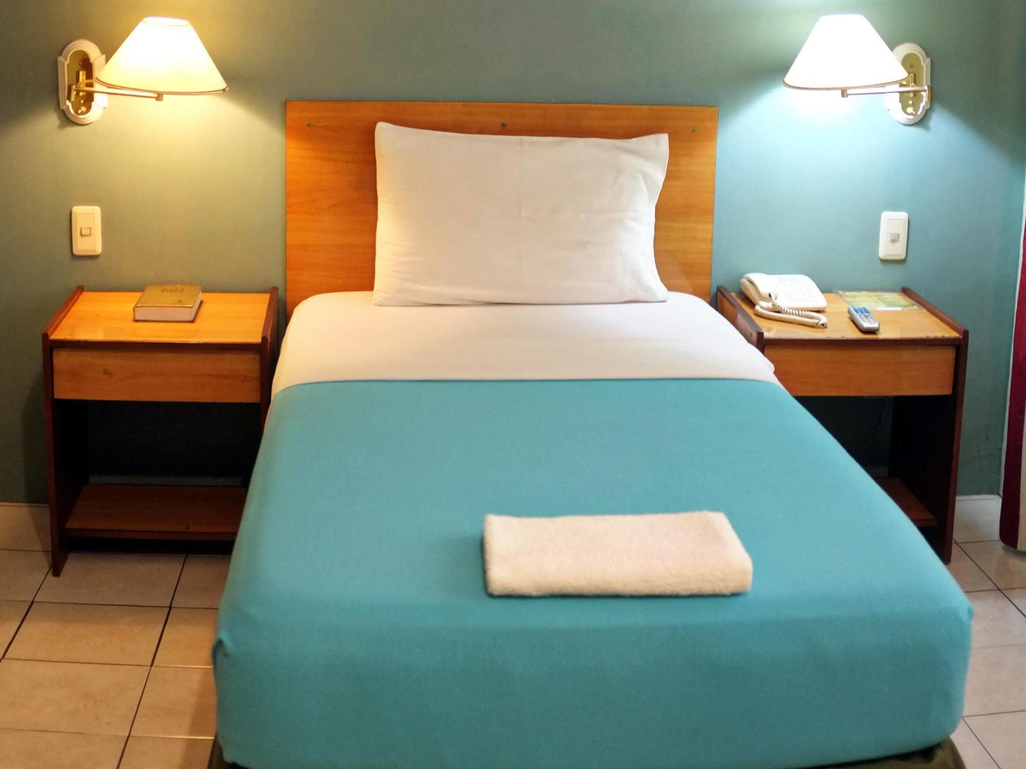 Sequoia Inn Davao Luaran gambar